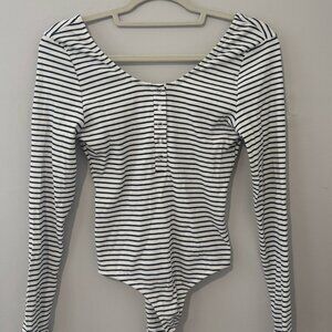 Easy Clothes - Justine Stripe Bodysuit - SIZE M-L